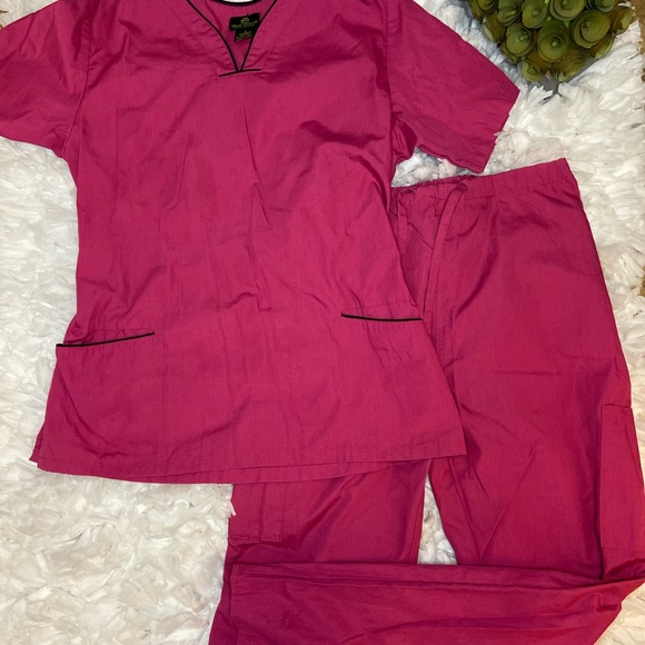 Medical Scrub Uniform Set | Pink | Size: Small - Picture 1 of 8